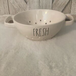 Rae Dunn Fresh Mini Colander